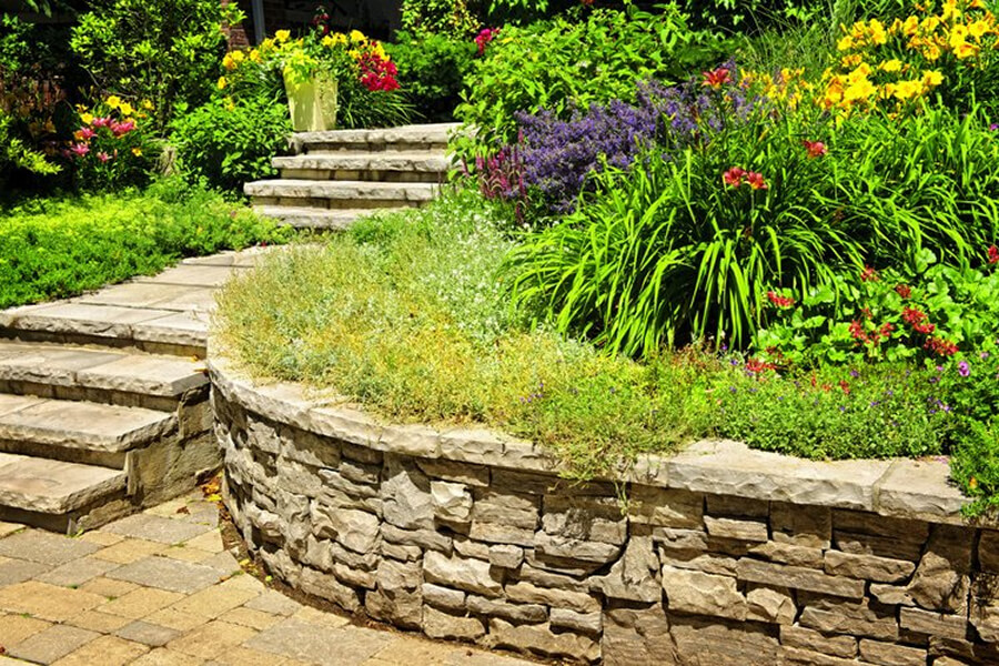 The Role of Retaining Walls in Landscape Architecture